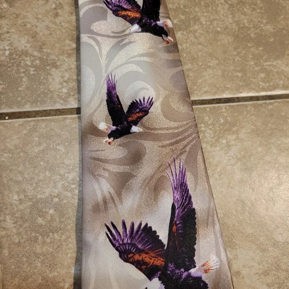 Men's Eagle Print Tie - Picture 3 of 5